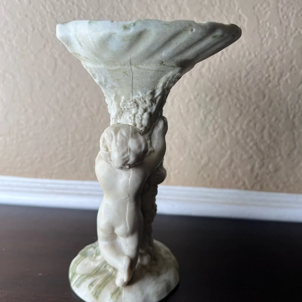 1970s Athena Marble Putti Pedestal Soap Dish – Hollywood Regency